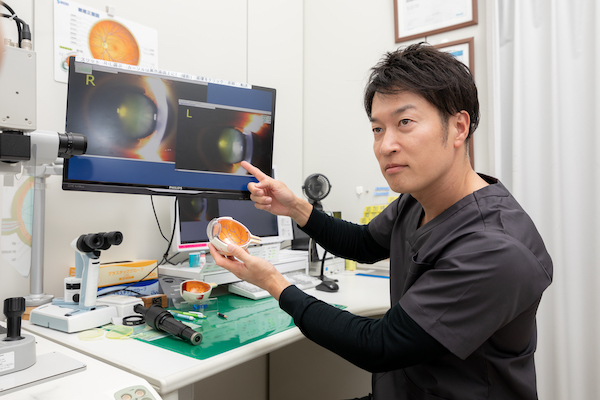 物が歪んで見えると感じたら